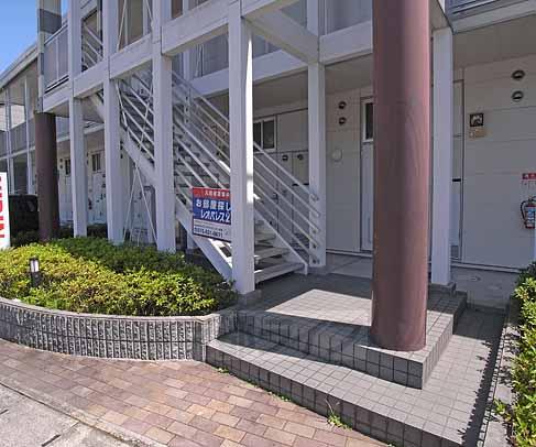 エントランス　建物入り口部分です。