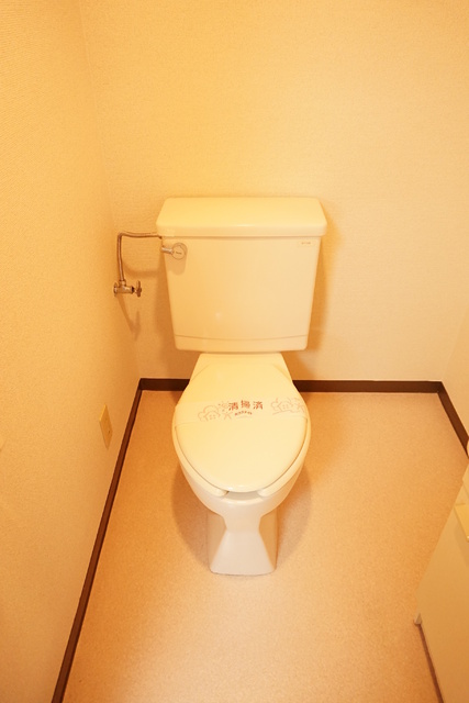 トイレ　バス、トイレ別です