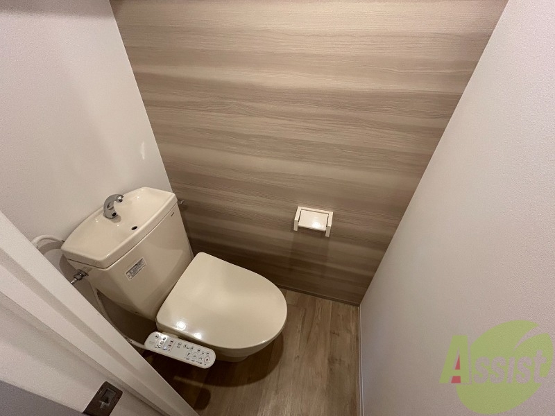 トイレ　シャワートイレになっているので快適です！