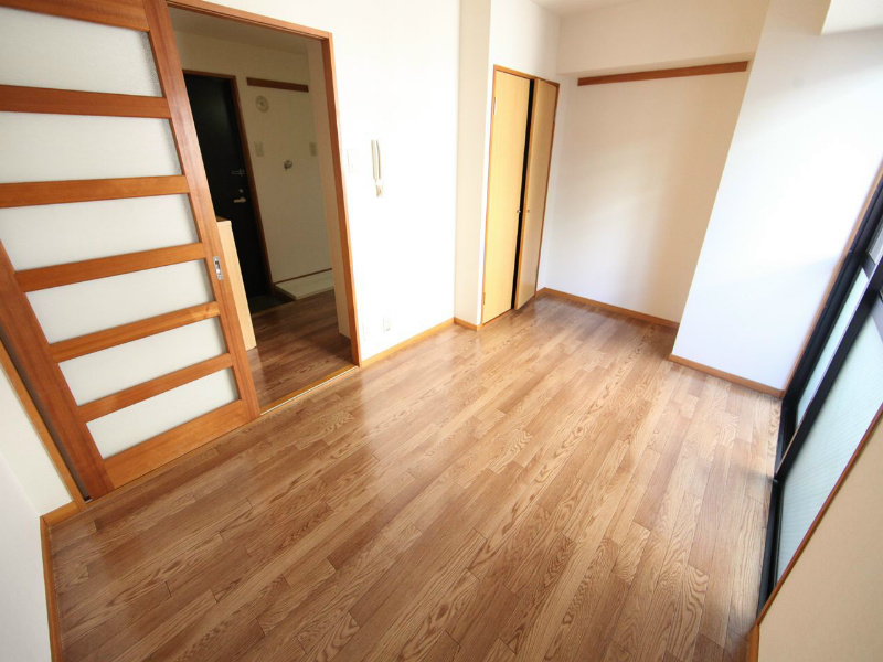 居室・リビング　洋室7帖　クローゼット（収納充実してます）