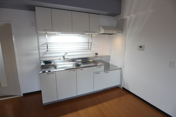 キッチン　・別号室参考写真