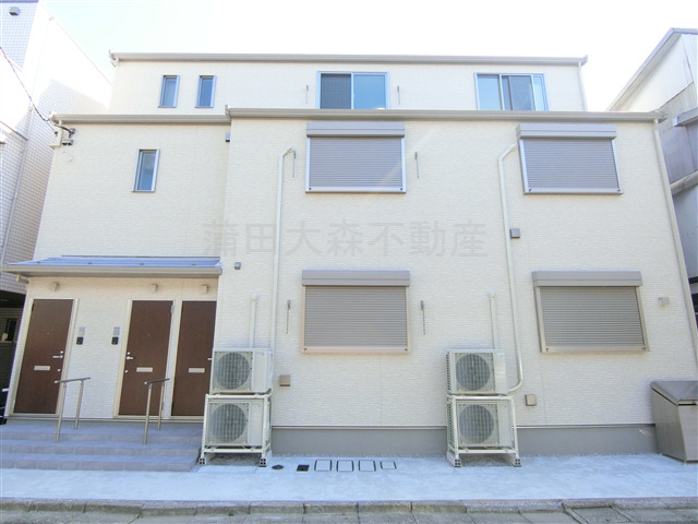 建物外観　2024年4月築　木造地上3階建て 東京都大田区池上7丁目