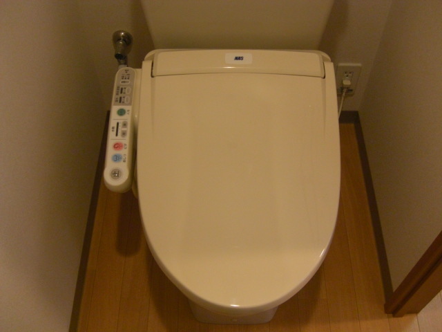 トイレ　シャワー付トイレ