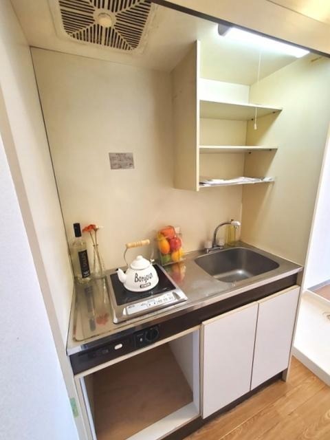 キッチン　雑貨等は付属しません