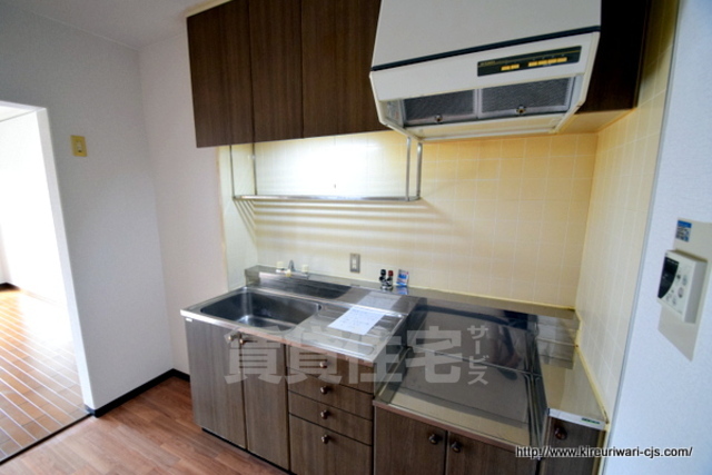 トイレ　キッチン