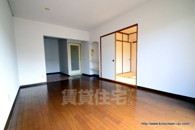 居室・リビング　リビング