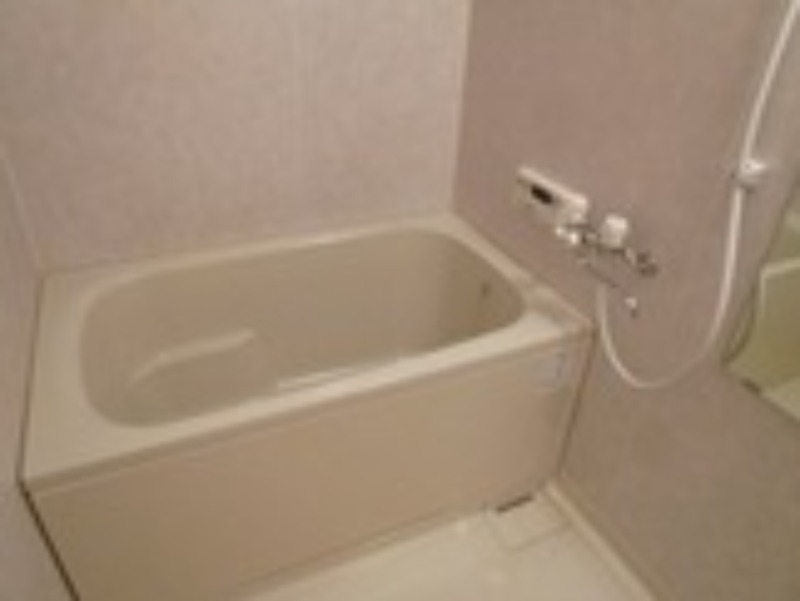 バス・シャワールーム　図面と現状に相違がある場合には現状を優先