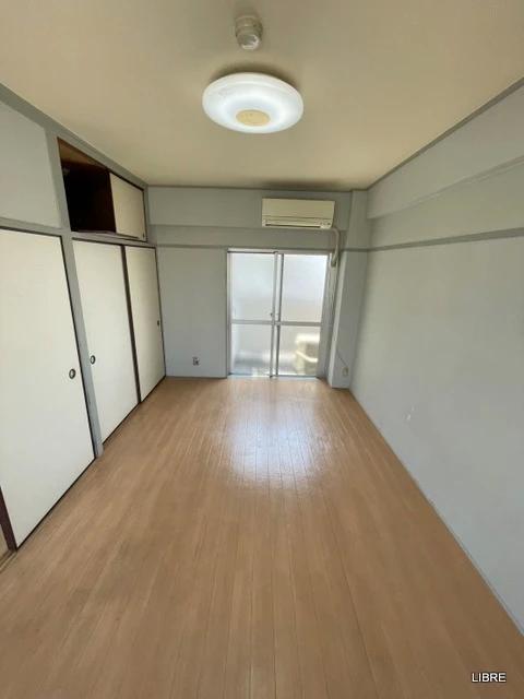 居室・リビング　明るい室内