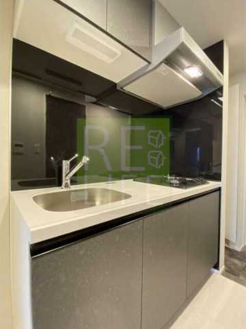 キッチン　Ａｎｅｌａ　Ｃｏｕｒｔ