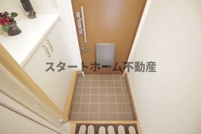 玄関　落ち着いた玄関です