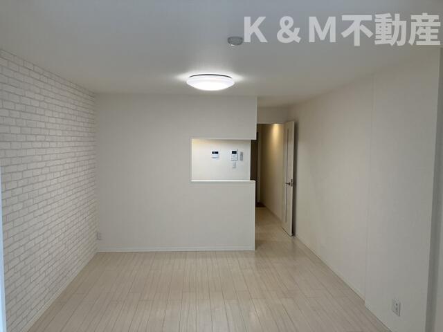 居室・リビング　ゆったり過ごせる居間です