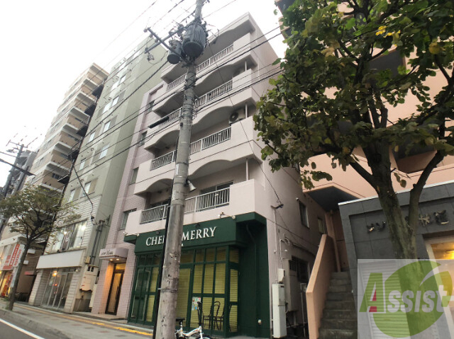 建物外観　札幌市北区北１７条西「メゾンドマム」