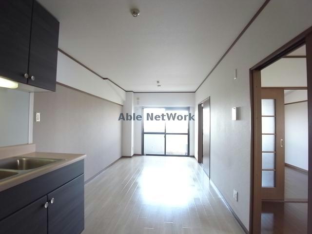 居室・リビング　リビング