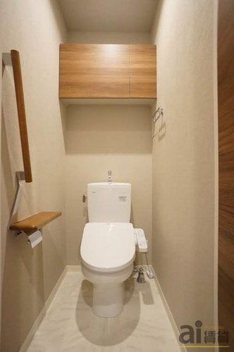 トイレ　※同仕様写真です