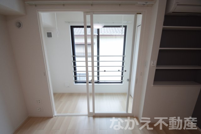 バルコニー　バルコニーからの眺めを楽しみながら食事をしませんか