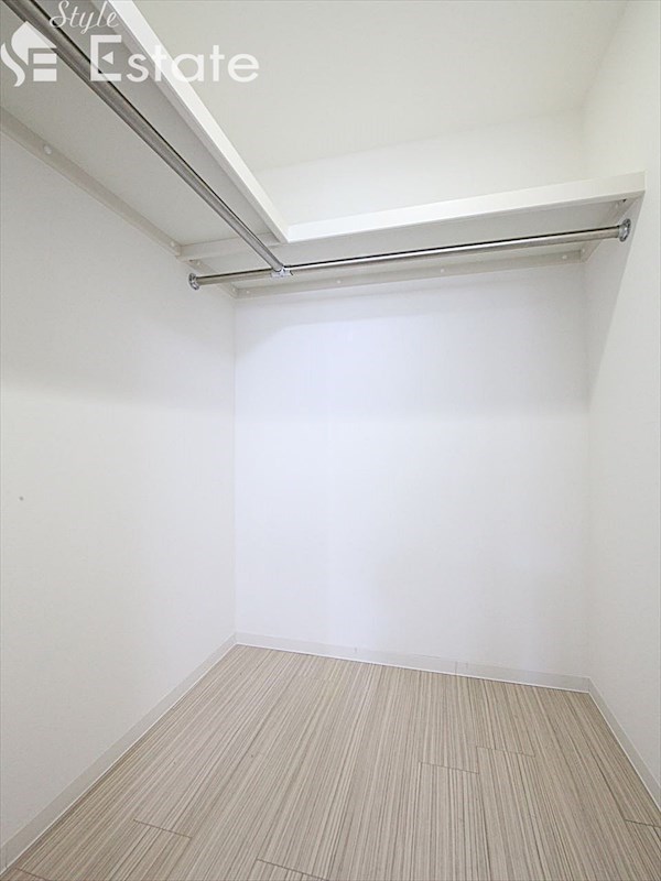 収納　ウォークインクローゼット