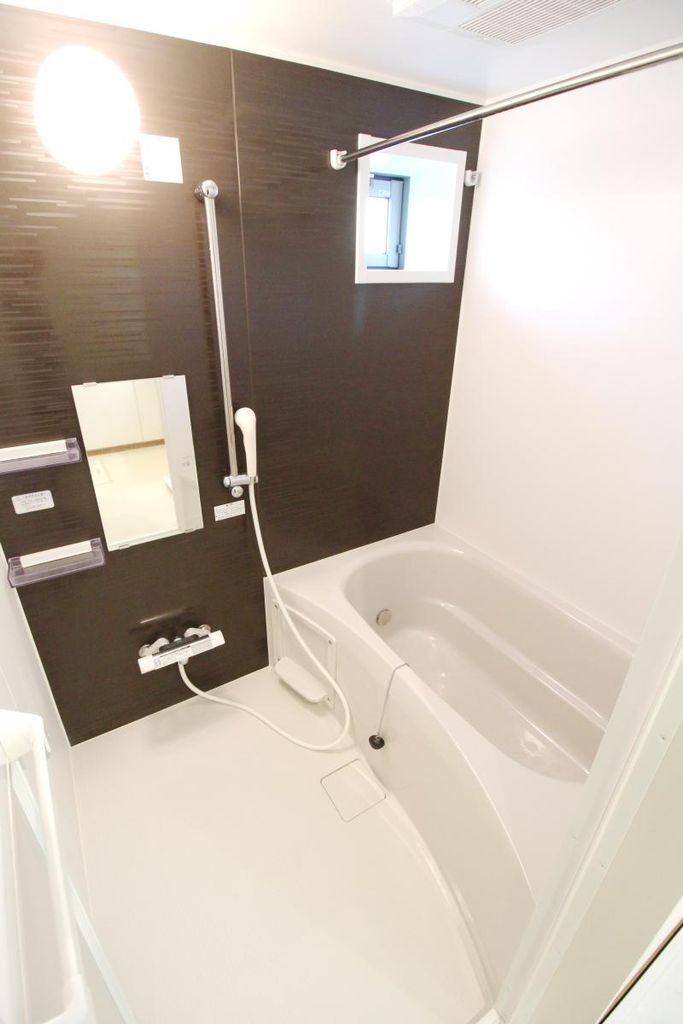 バス・シャワールーム　バス