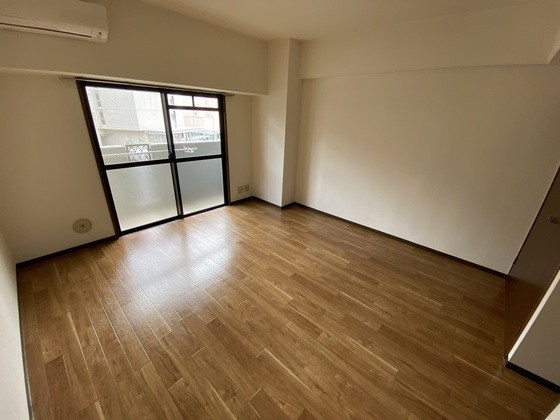 居室・リビング　※別部屋の写真です