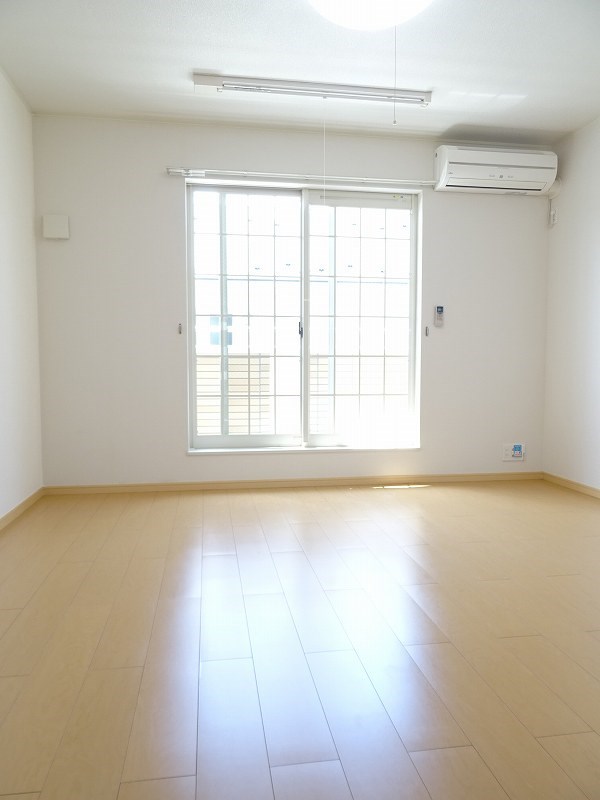 その他設備　エアコン完備で快適に過ごせます。
