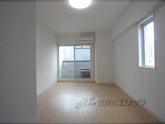 居室・リビング　居室