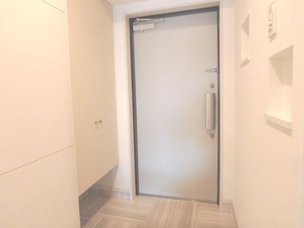 玄関　大容量のシューズBOX