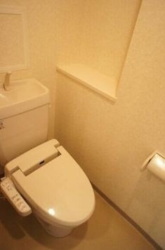 トイレ　※同仕様写真