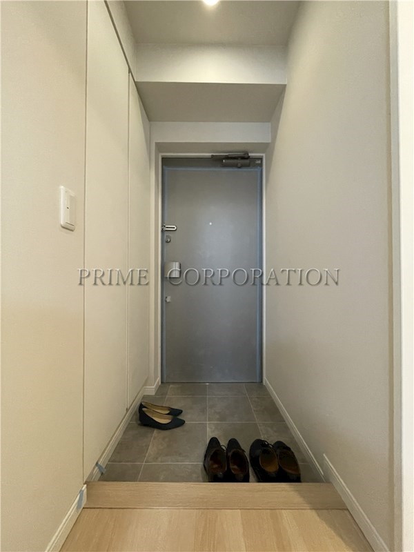 玄関　※参考写真※