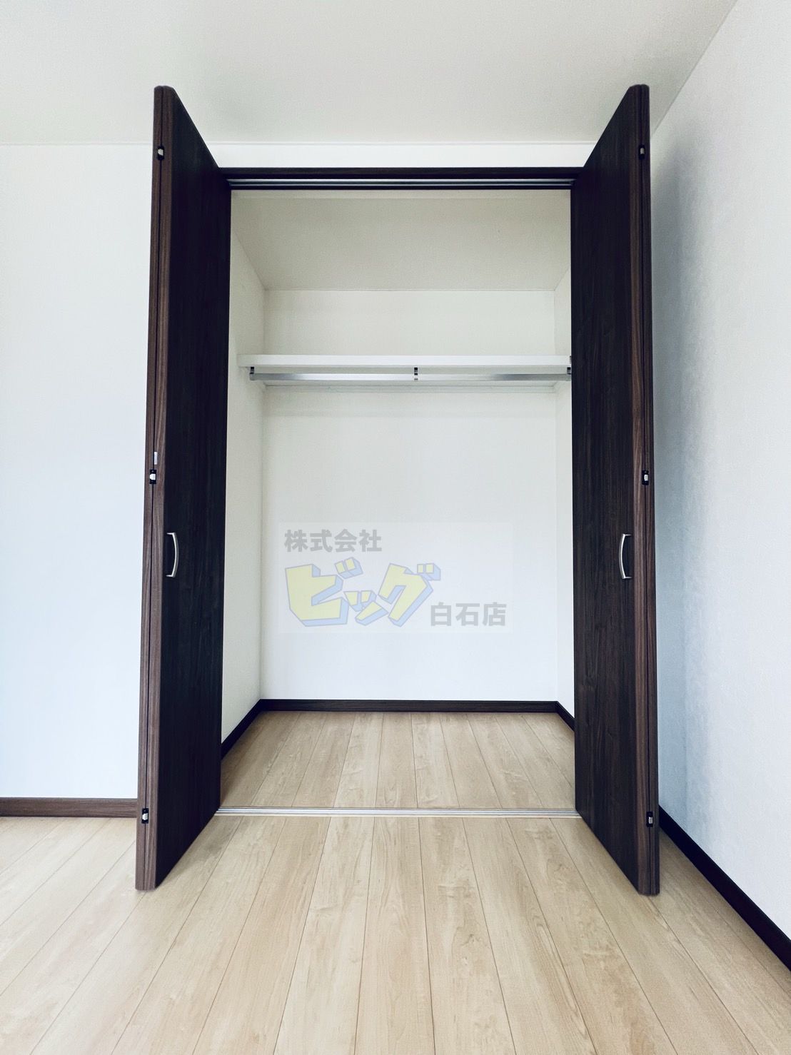 収納　各部屋にクローゼット付きです♪