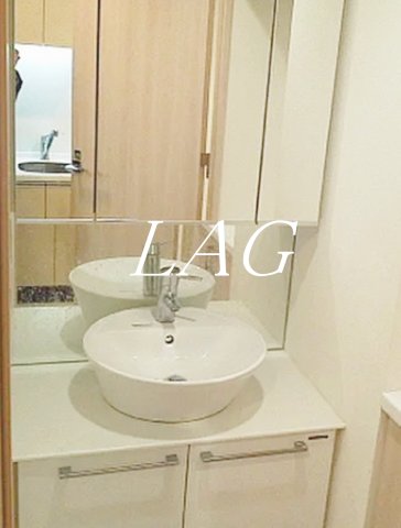 洗面設備　洗面台です。