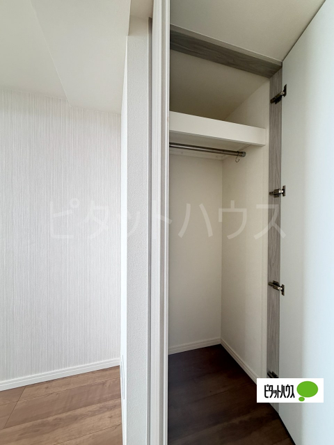 収納　クローゼット