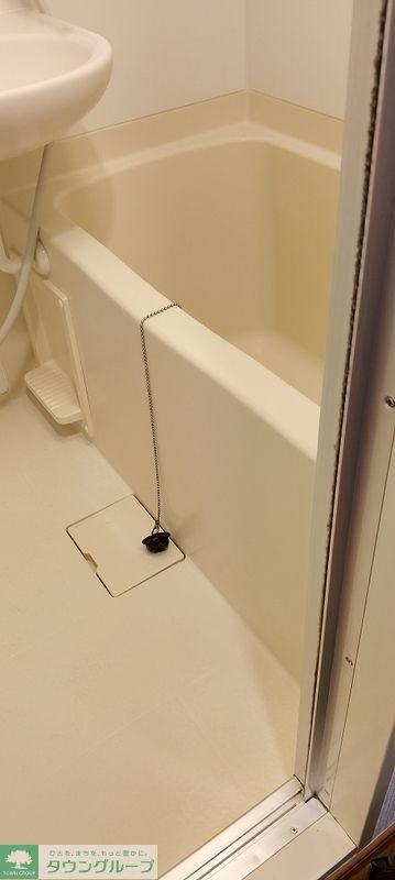 バス・シャワールーム　洗面