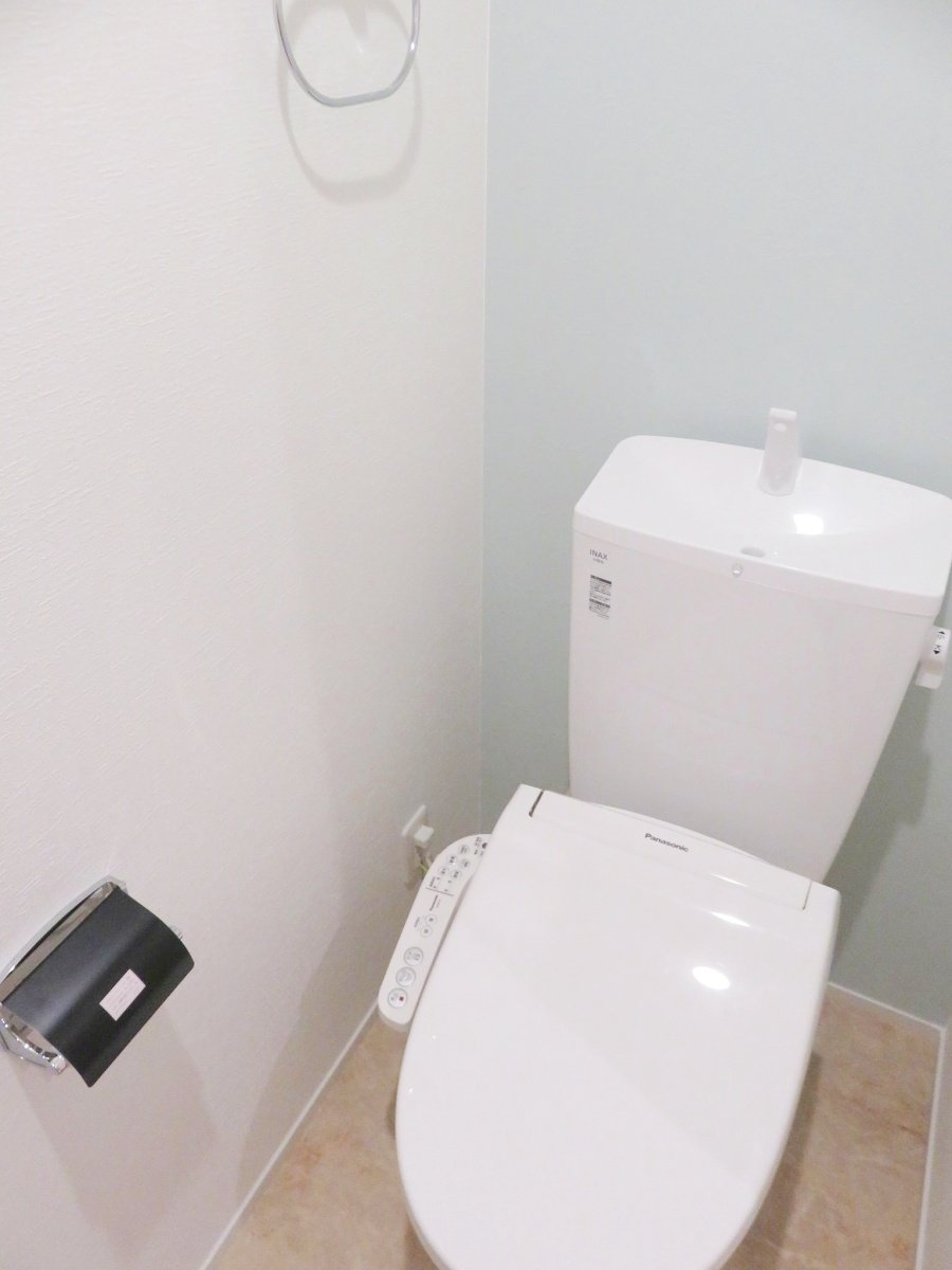 トイレ　★温水洗浄便座★