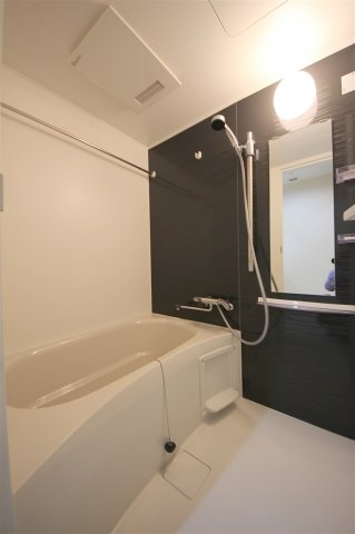 バス・シャワールーム　ジューム南森