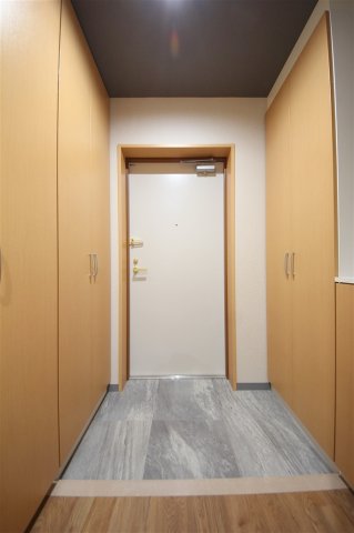 玄関　ジューム南森