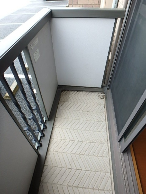 バルコニー　図面と現状に相違がある場合には現状を優先