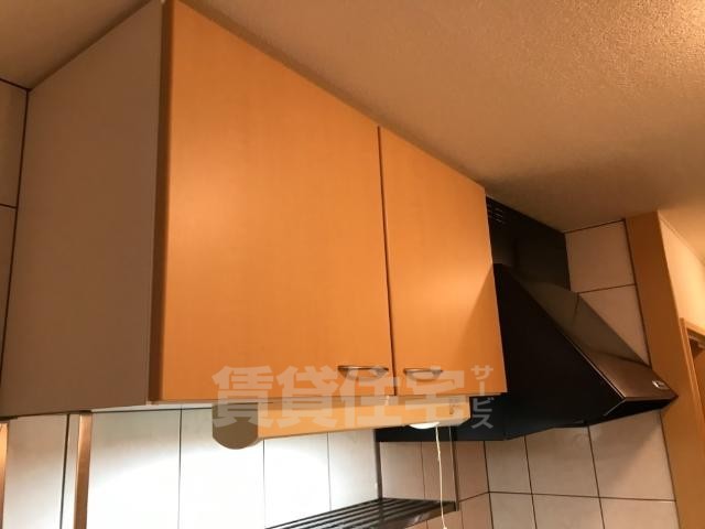 セキュリティ　収納棚