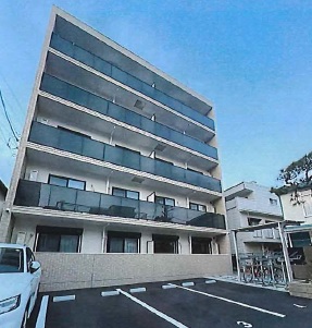 建物外観　落ち着いた雰囲気の外観です