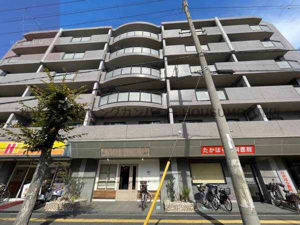 建物外観　落ち着いた雰囲気の外観です