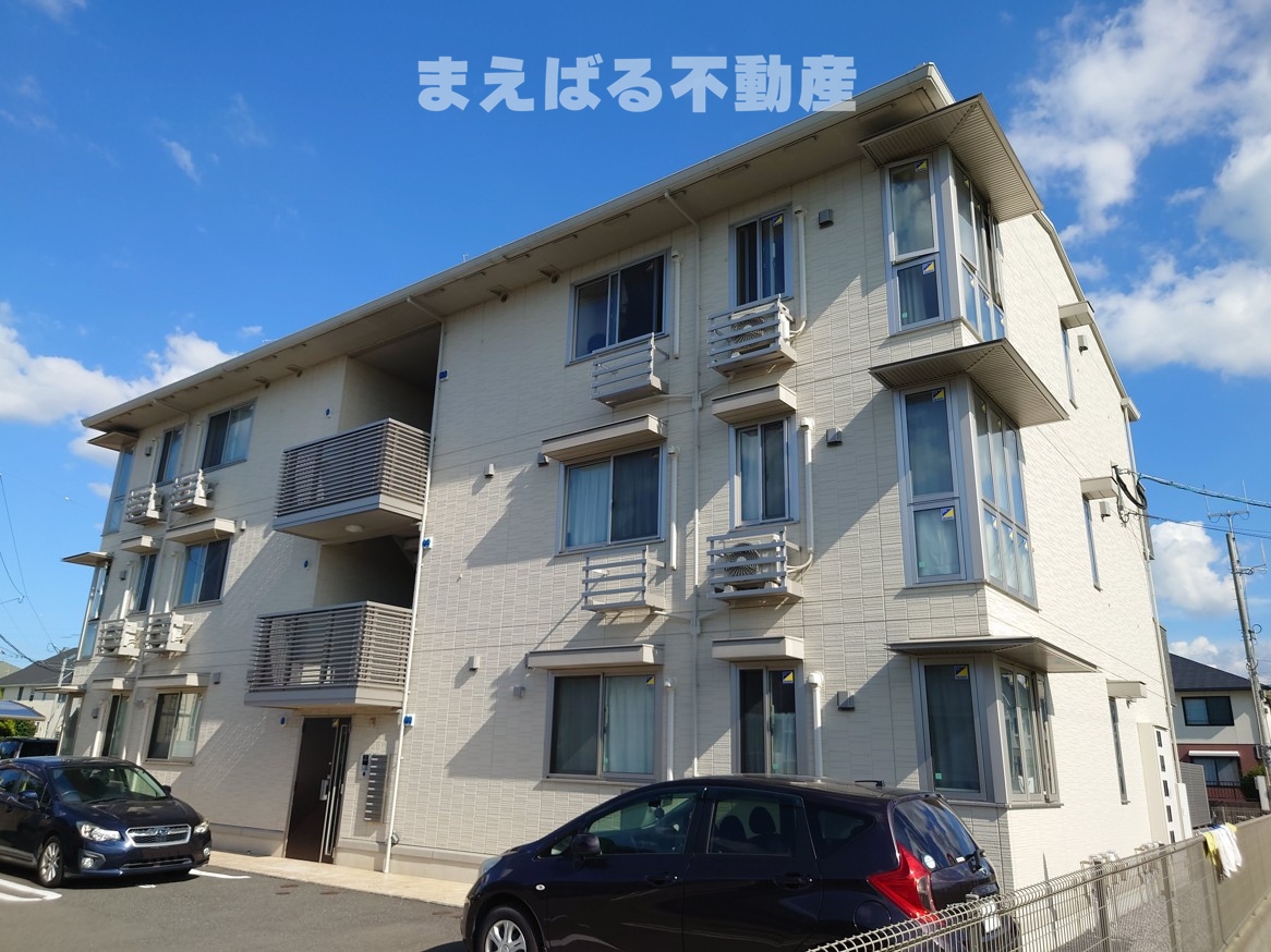 建物外観　オートロック付き
