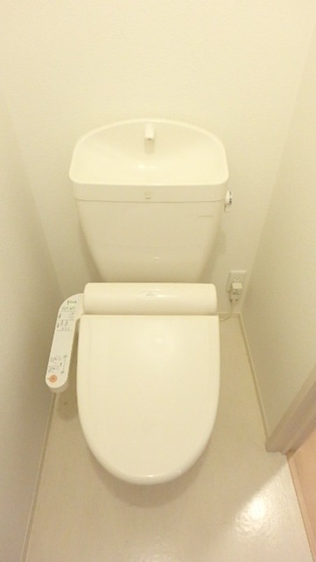 トイレ　図面と現状に相違がある場合には現状を優先