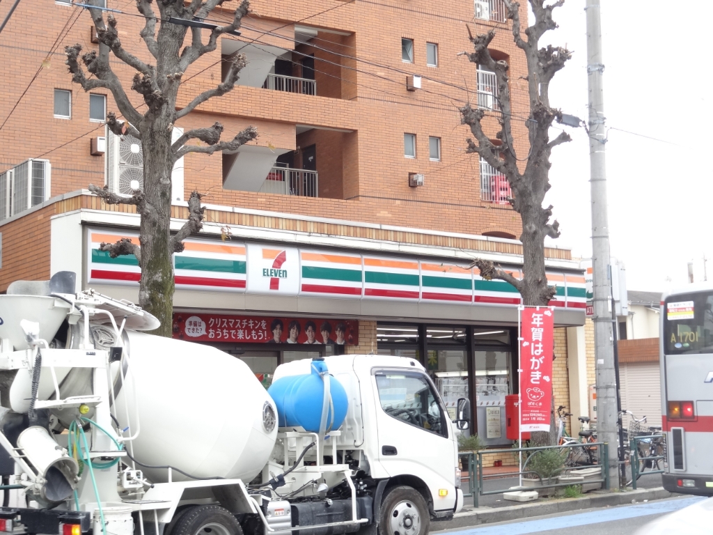 コンビニ　セブンイレブン 若林陸橋店（コンビニ）まで360m