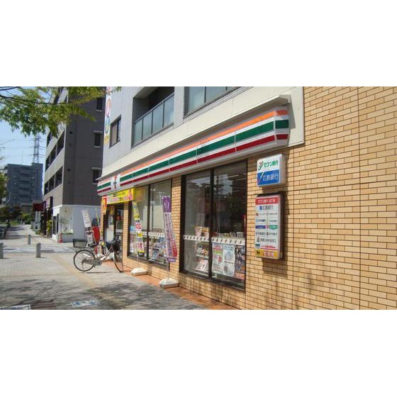 コンビニ　セブンイレブン広島祇園新道店（コンビニ）まで446m
