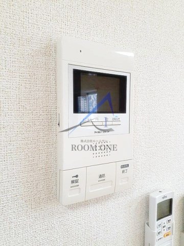 セキュリティ　モニター付きインターホンです。