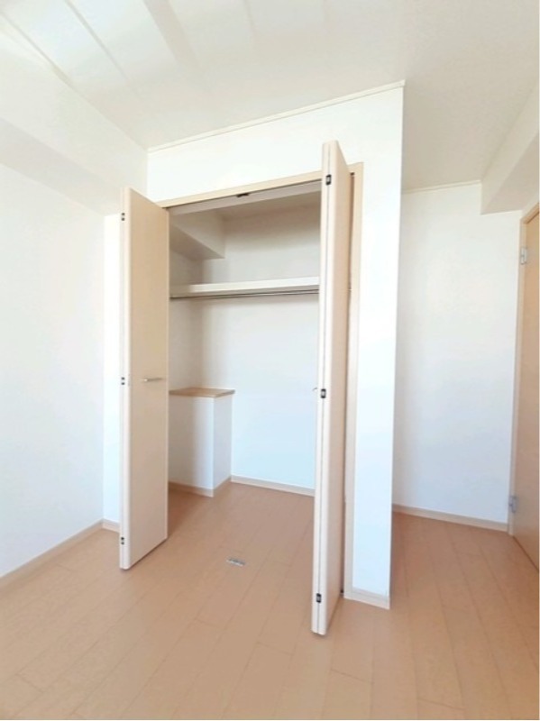 収納　図面と現状に相違がある場合には現状を優先