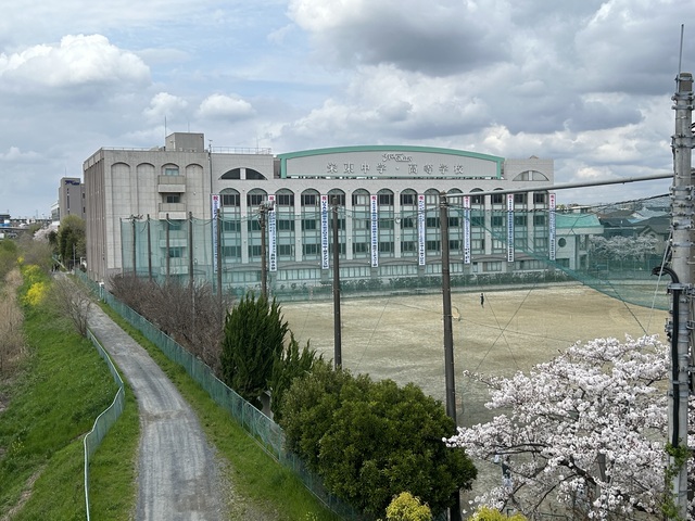 中学校　栄東中学・高等学校（中学校）まで1069m