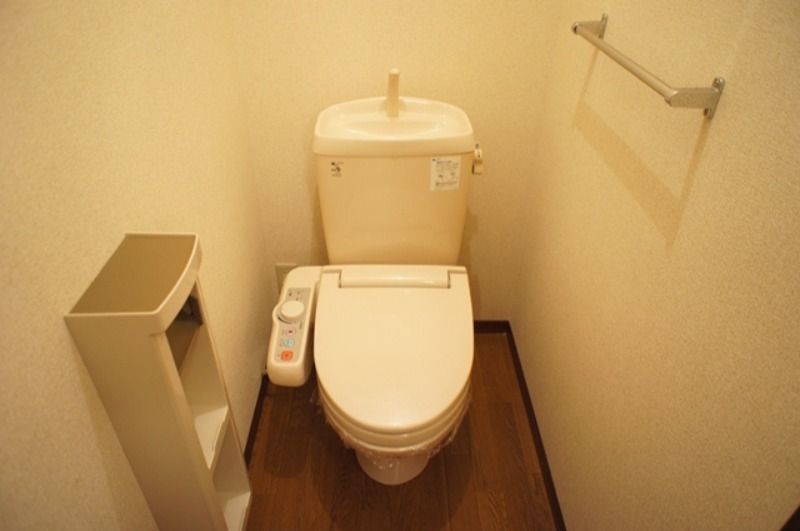 トイレ　図面と現状に相違がある場合には現状を優先