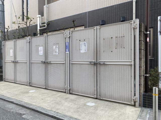 その他　ゴミ捨て場（その他）まで10m