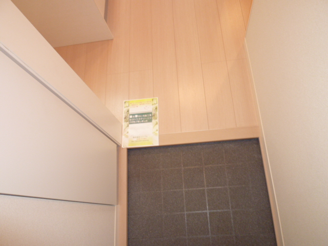 玄関　別の部屋の写真です