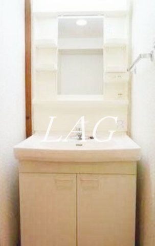 洗面設備　洗面台です。