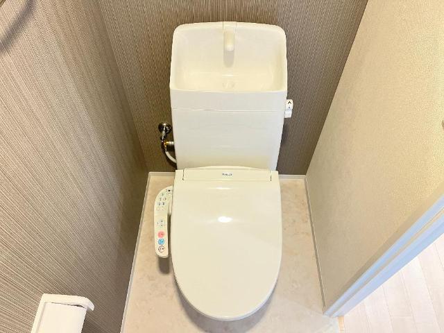 トイレ　トイレ